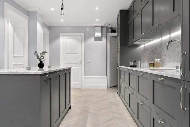 Profile 1 Shaker style fronts